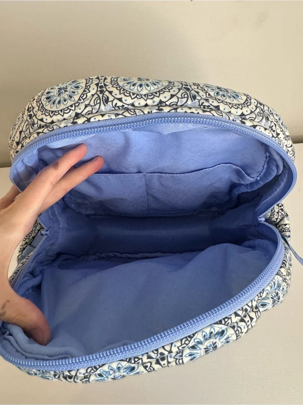 Vera Bradley approximate measurements